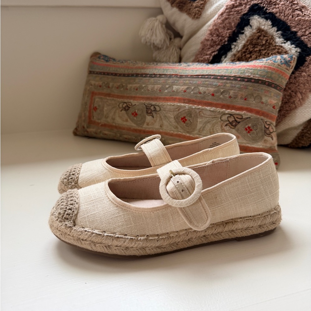 NWOT Bandolino Linen Crochet Toe Espadrille Mary Janes - 6.5 - Picture 3 of 10